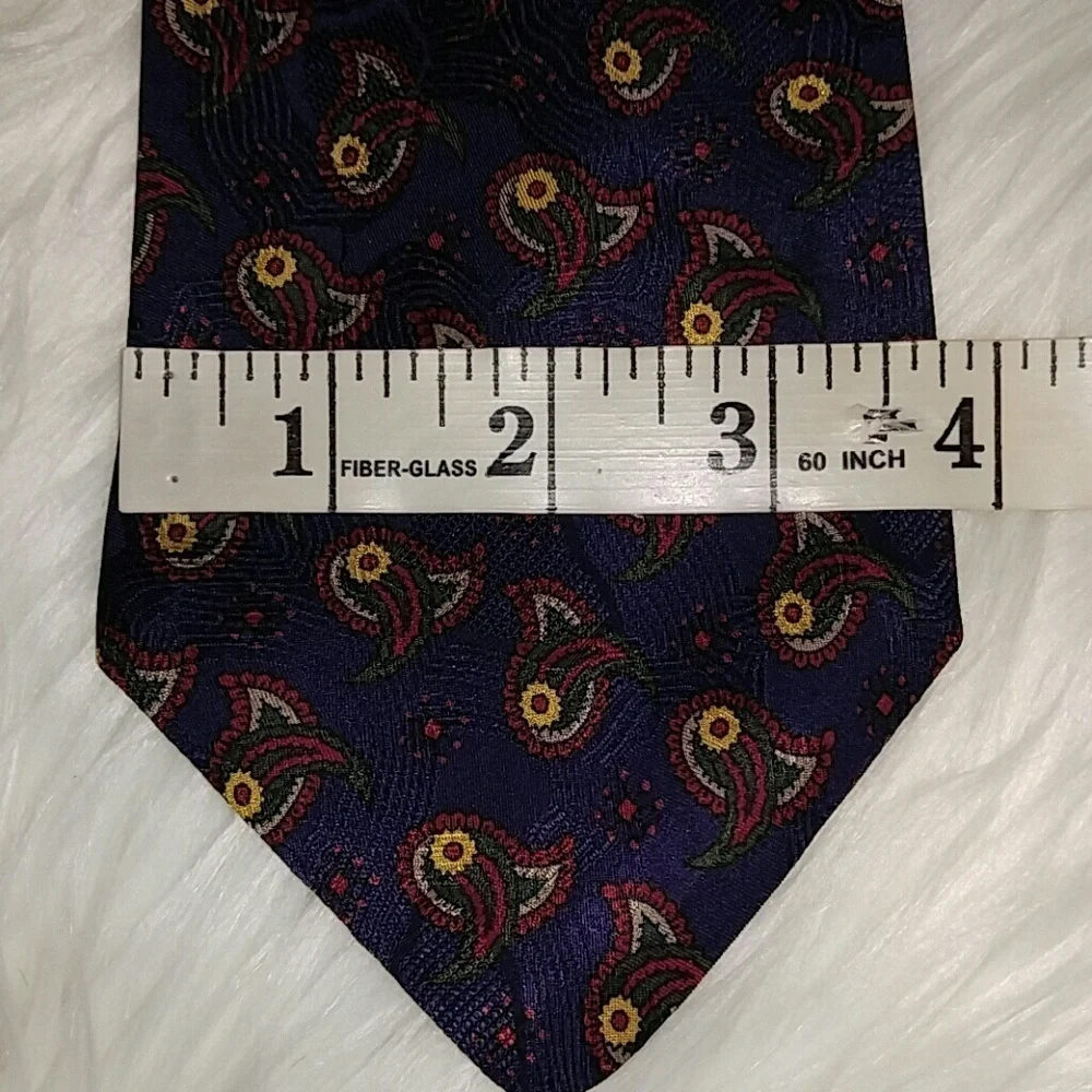 Johnston Murphy Purple Paisley Tie 59